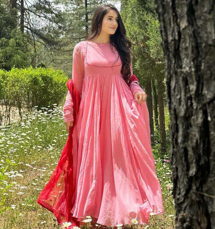 Vardan Ethnic Zb 5037 Cotton Silk Wholesale Gown With Dupatta Catalog